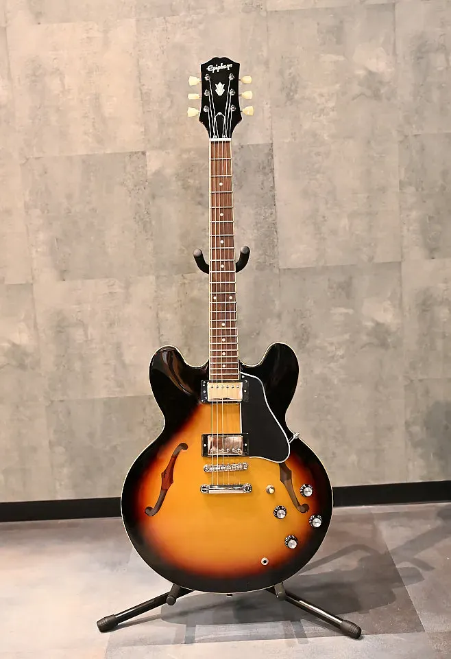 ギター EPIPHONE ES-335 (セミアコ)
