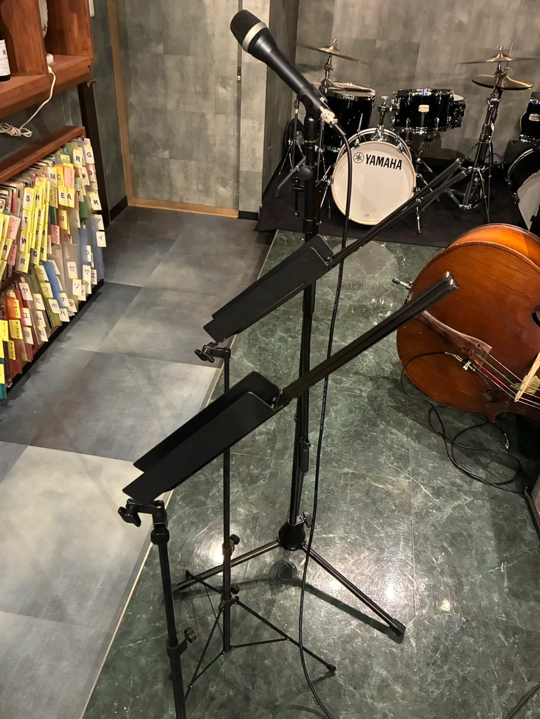 マイク AKG D5